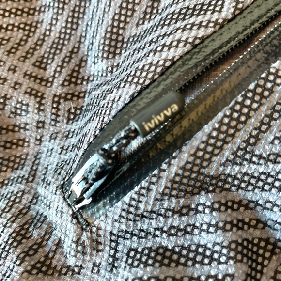 Iviva Lululemon hooded full zip jacket - Picture 6 of 6